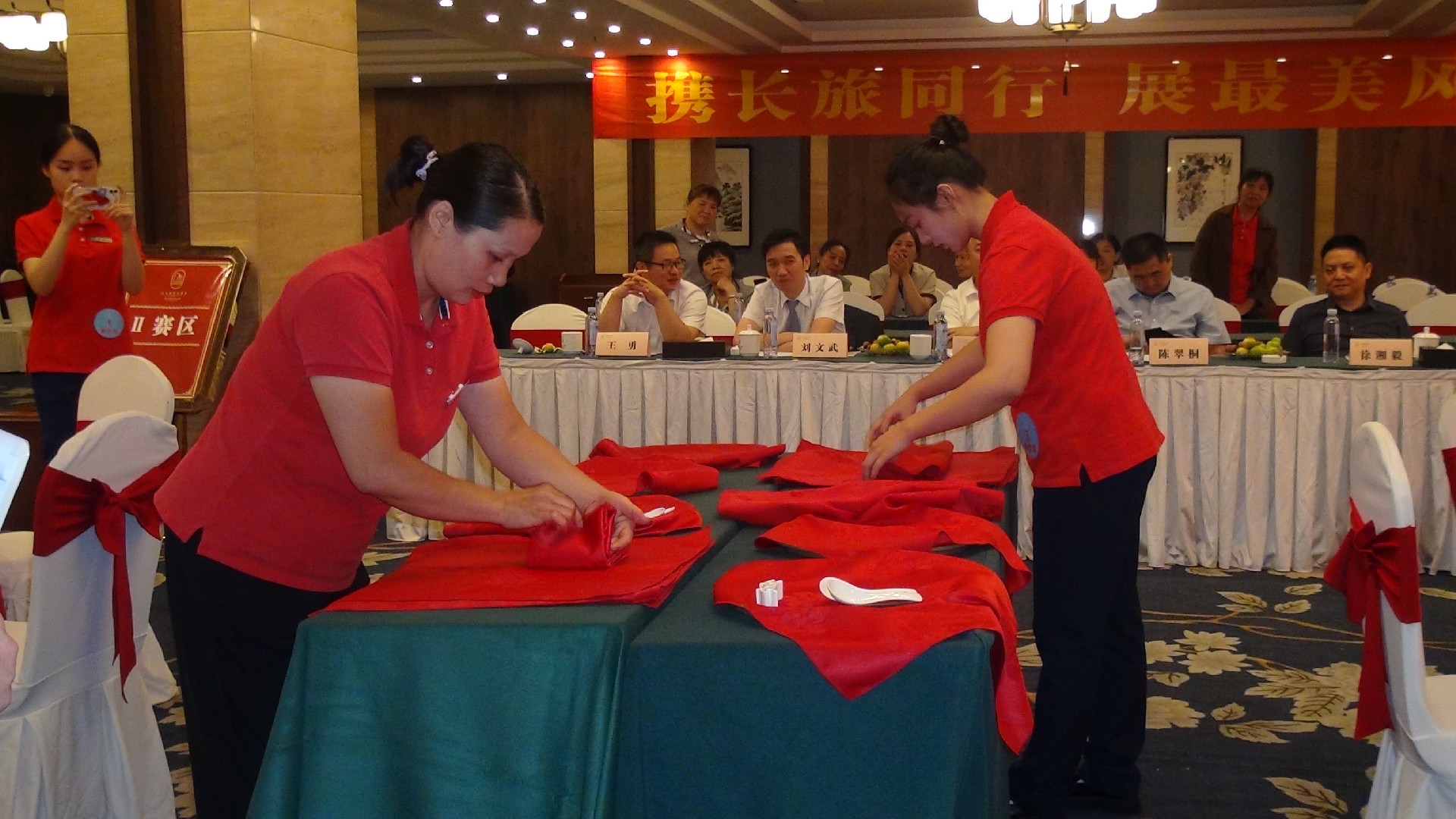 1663826900212732.jpg 擺臺(tái).JPG